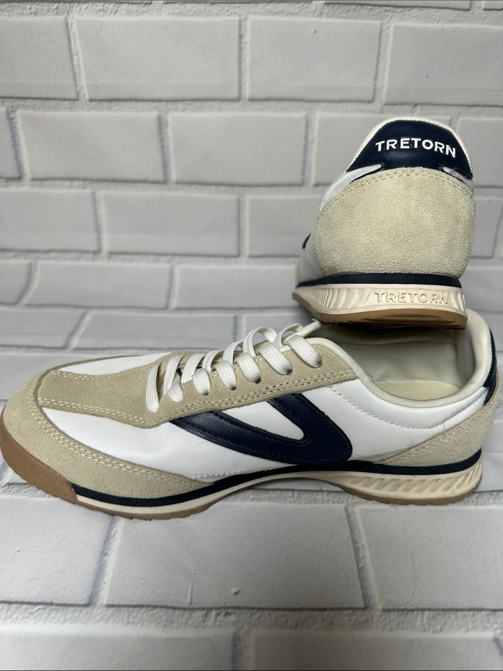 Tretorn Kristine Women’s Low-Profile Sneakers in White, Beige and Navy Sz 7-1/2